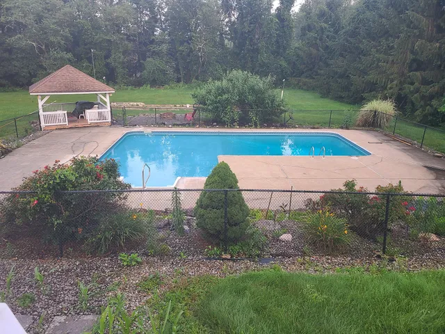 Spring's Pools & Spas NJ