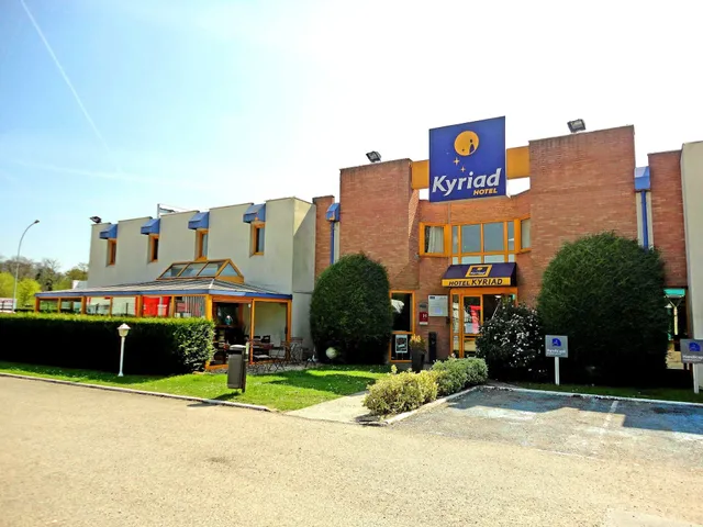 Hôtel Kyriad Chantilly