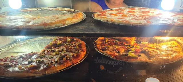 Pizzas La Carreta San Luigi