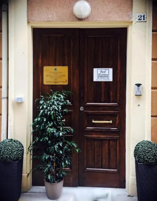Affittacamere Real Rooms