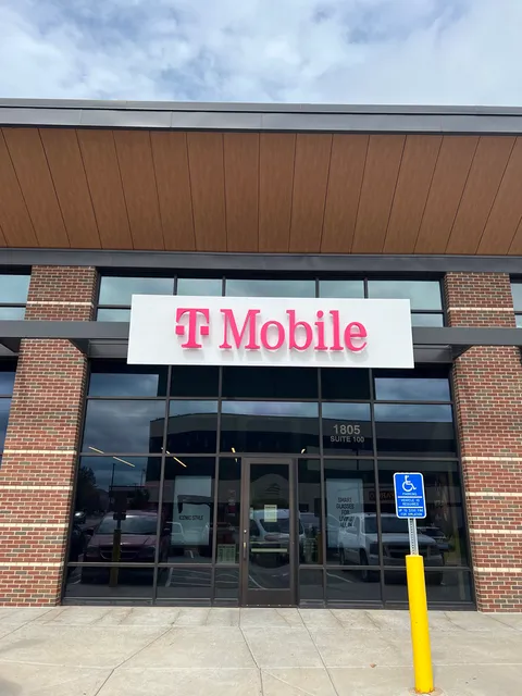 T-Mobile Experience Store