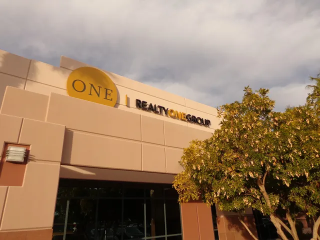 Stacy Sheeley Reyes | Realtor Las Vegas