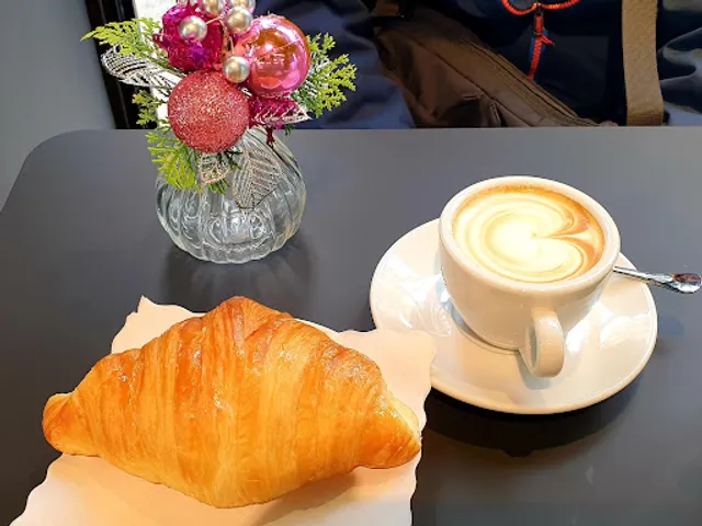 Nèroli Pasticceria Bistrò Cocktail Bar