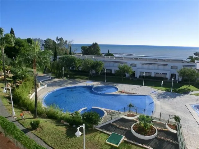 Apartamentos Jardines del Puerto Casa Azahar