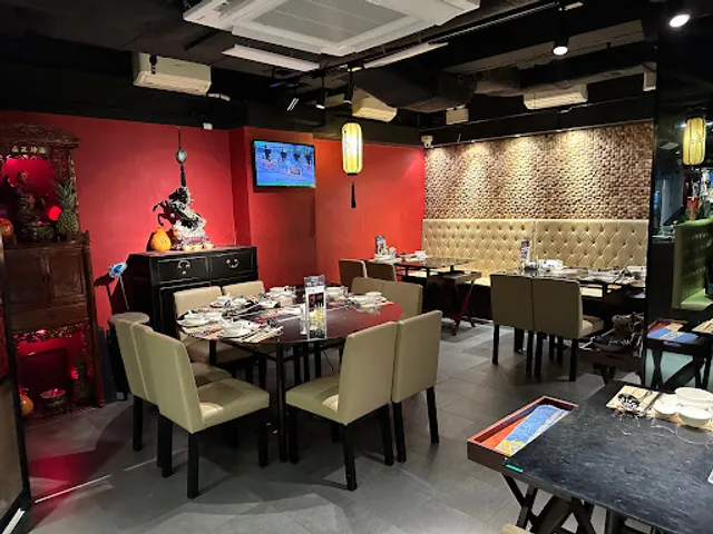 Freshy Fishy Hot Pot Hub