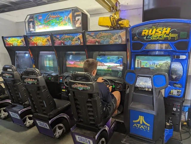 Creative Commerce Center