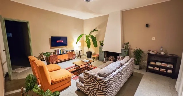 Casa Pochita Guest House