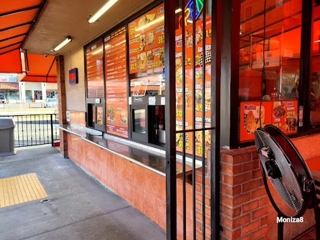 Taqueria Los Carnales