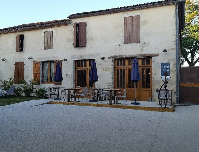 Hôtel Le 23