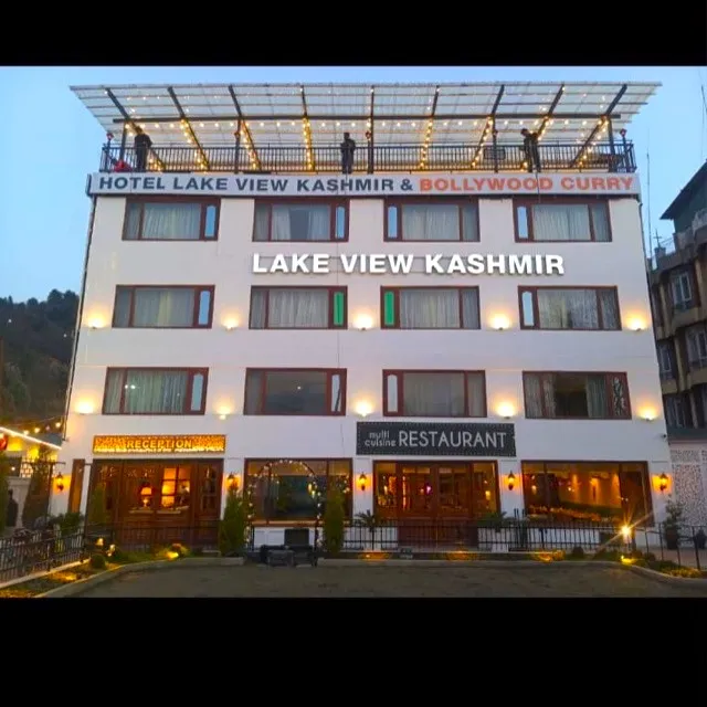 Hotel Lake View Kashmir