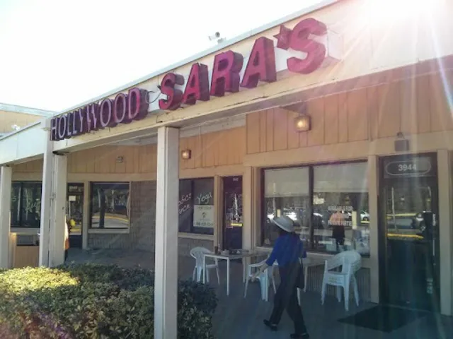 Hollywood Sara's
