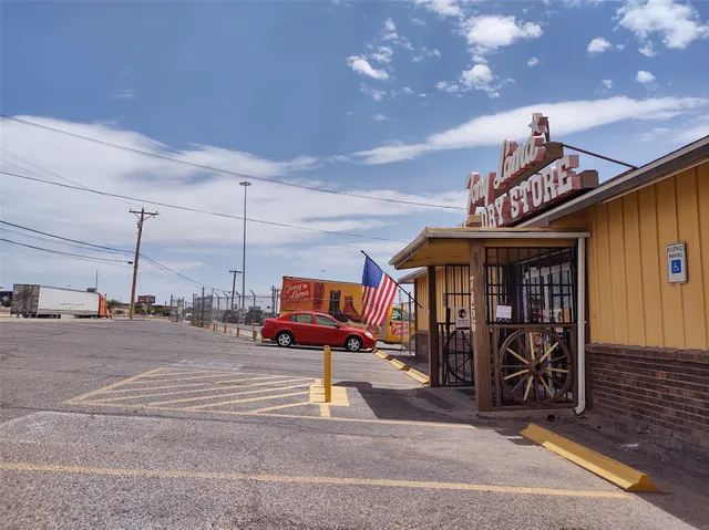 Tony Lama Factory Outlet