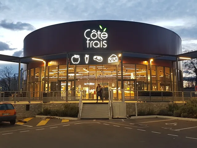 COTE FRAIS UZES, fruits et légumes, boucherie, fromagerie, spécialiste de l'affinage de la viande