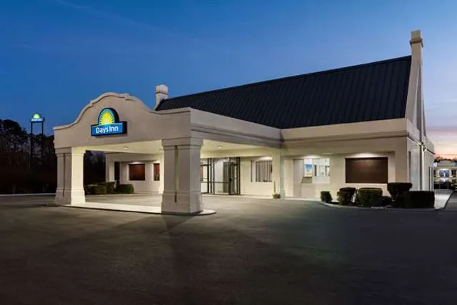 Days Inn by Wyndham Emporia