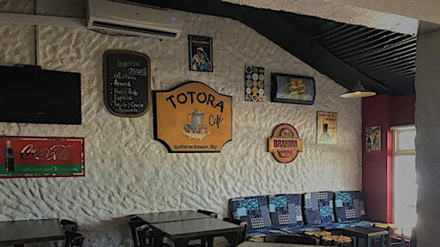 Totora Café