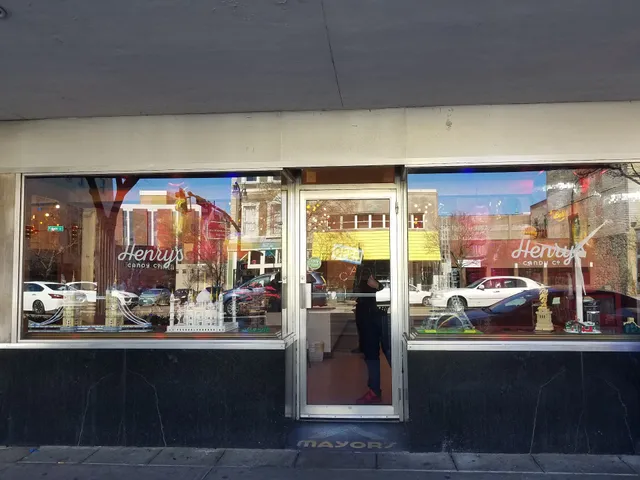 Henry's Candy Co.