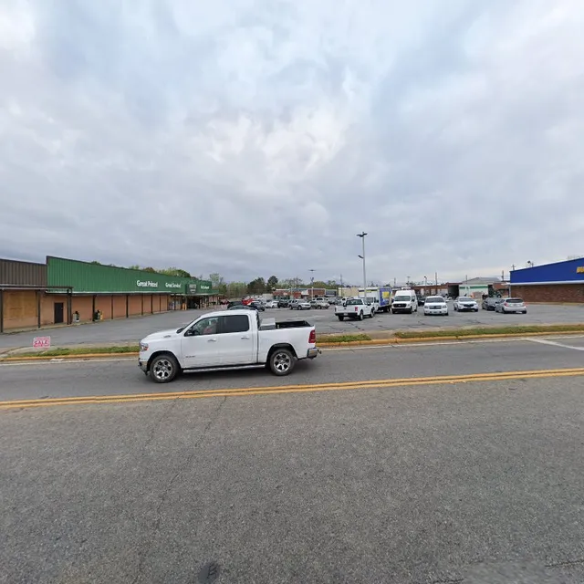 Mason Plaza Shopping Center