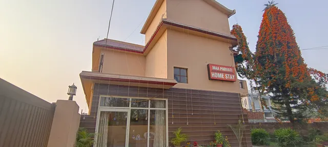 Maa parvati homestay