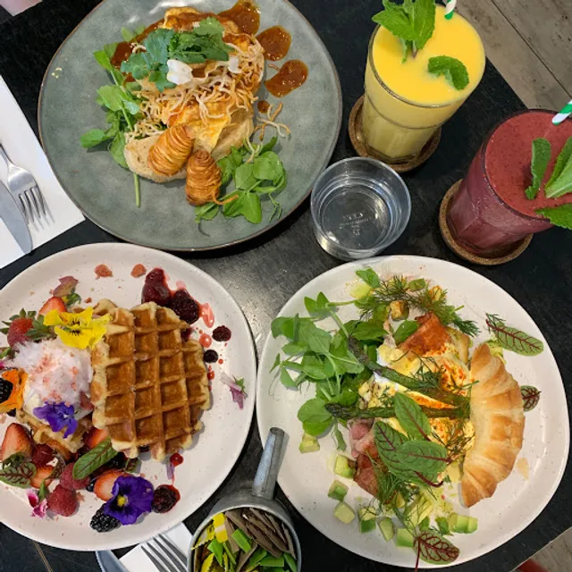 Jacaranda Coffee Lane