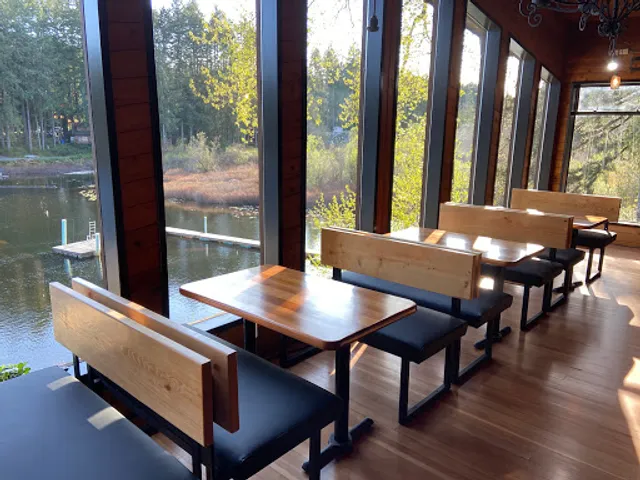 The Lakehouse at Shawnigan