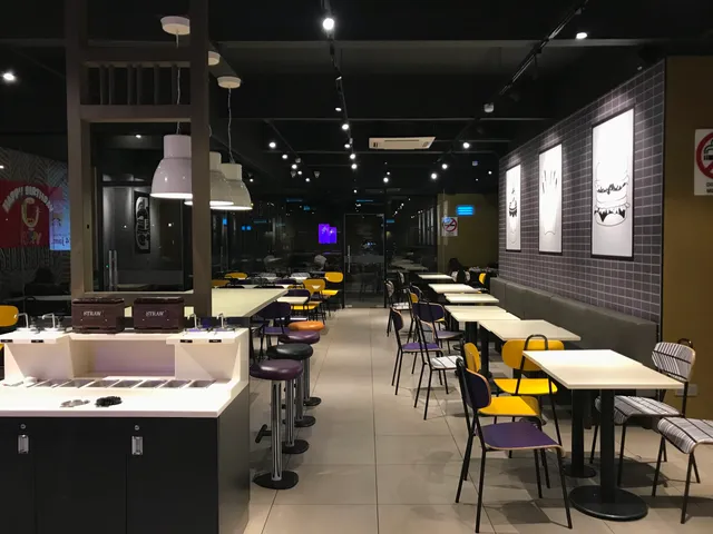 McDonald's Cyberjaya DT