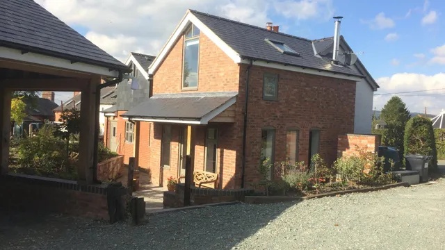 Top House - B&B/Self Catering