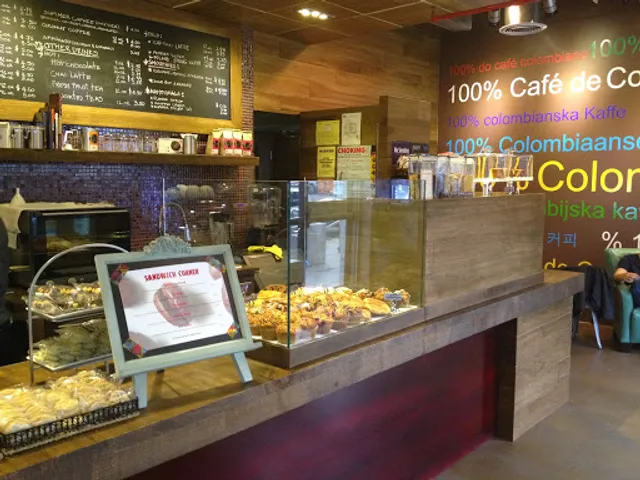 Romeo and Juliet Colombian Coffee