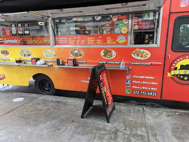 Tacos Y Birria La Única