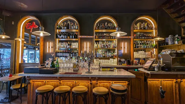 Pinocchio Cafe-Restaurant