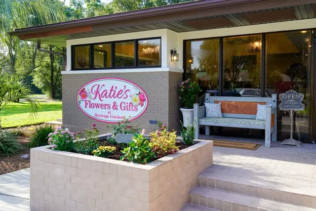 Katie's At Heritage Gardens