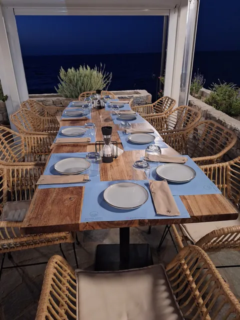 Balkoni Samos | Seaside Cafe Restaurant