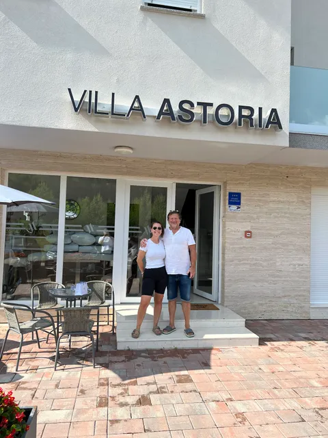 Villa Astoria