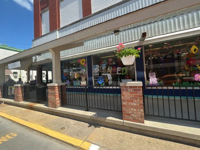 Blended Boutique & Consignment