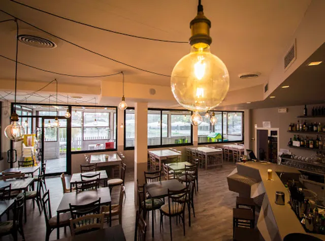 Senza forchette - Lago Piada Burger