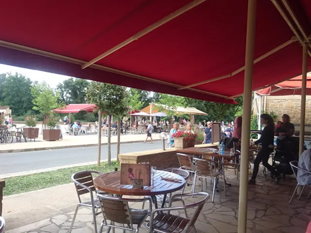 Hôtel La Roque Gageac - L'Auberge des Platanes