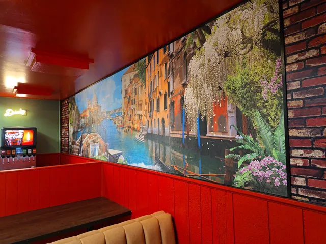 La Tia Mexican Restaurant y Taqueria