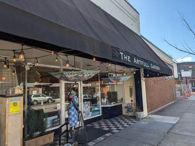 The Artfull Garden and Company/ Krelly Designs