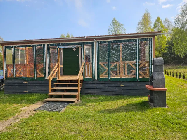 Kolorowe domki - domek blue niebieski, domek czerwony, domek żółty