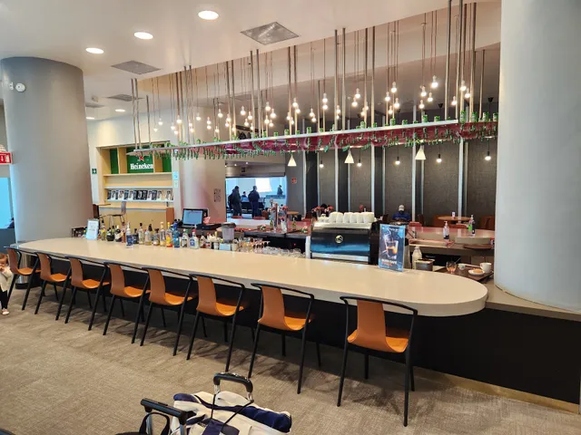 Terraza Premier Aeroméxico by Heineken