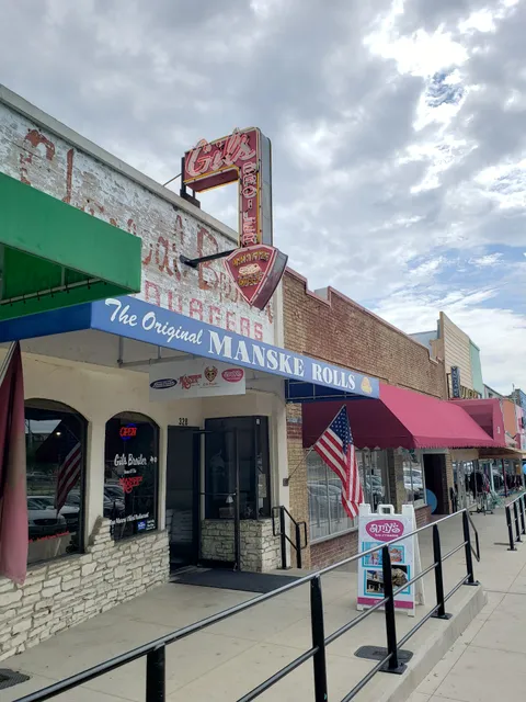 Nelson Shopping Center