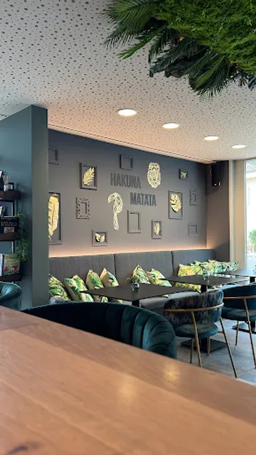 MARAZ cafe • wine • bar