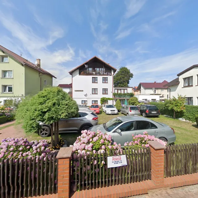 Brzozowa 4B Pokoje Gościnne