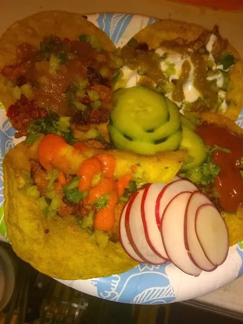 Tavo's Tacos
