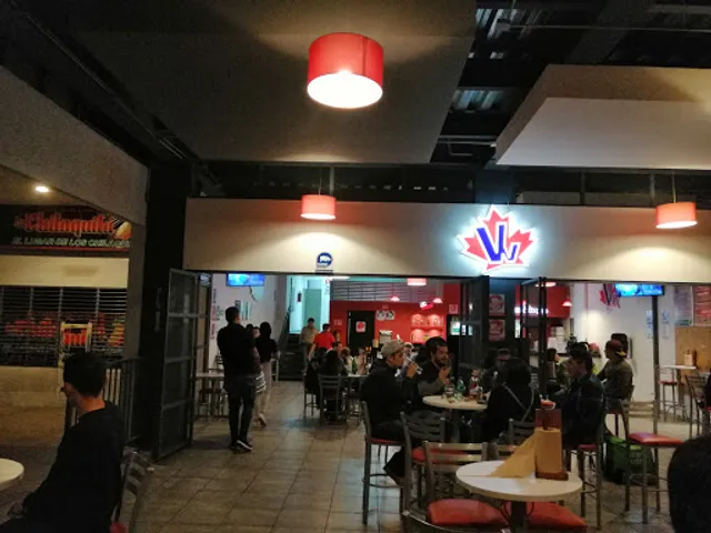 VANCOUVER WINGS LOMA BONITA