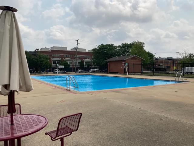 Smith Park Pool (Outdoor)