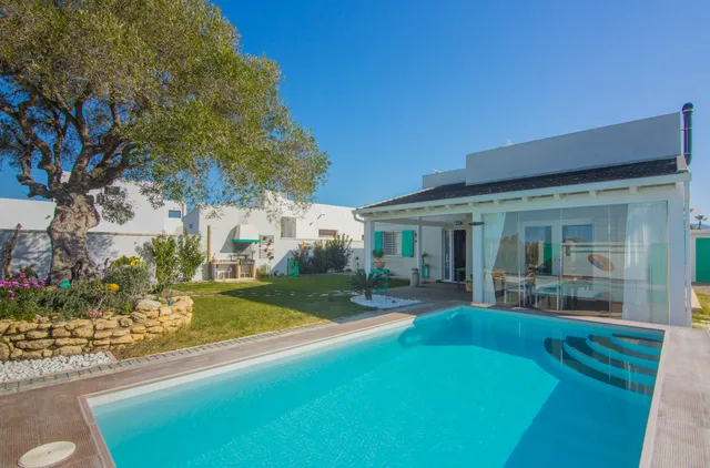 CASA HUVAGONDILI - CADIZ COSTA