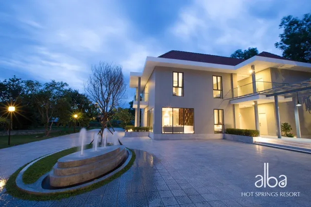 Alba Thanh Tan Hot Spring