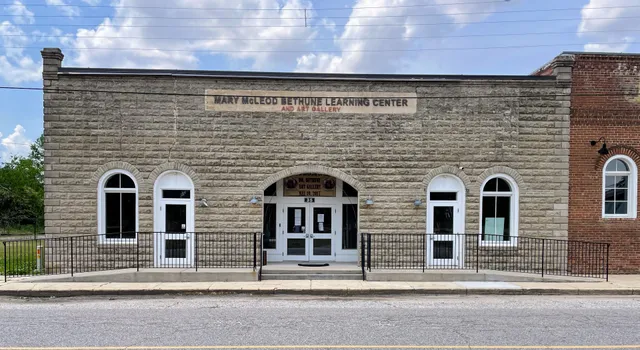 Mary McLeod Bethune Learning Center and Art Gallery