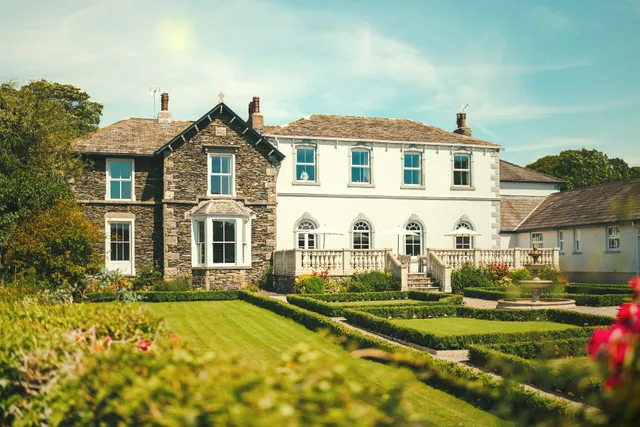 Cartmel Old Grammar Country House