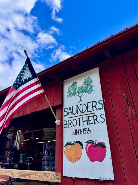 Saunders Brothers Farm Market